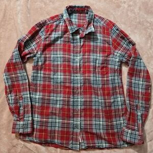 Toad&Co Lightfoot Long Sleeve Button Down Shirt Organic Cotton Red Plaid Flannel